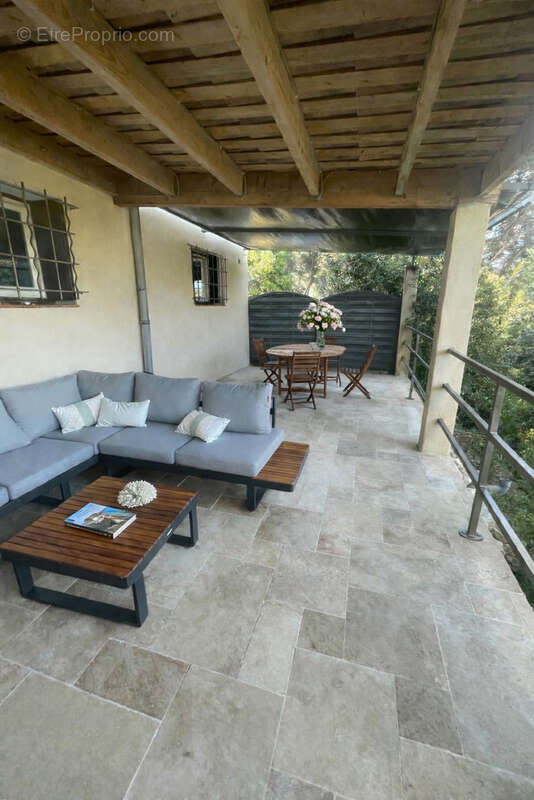 Appartement à LE BEAUSSET
