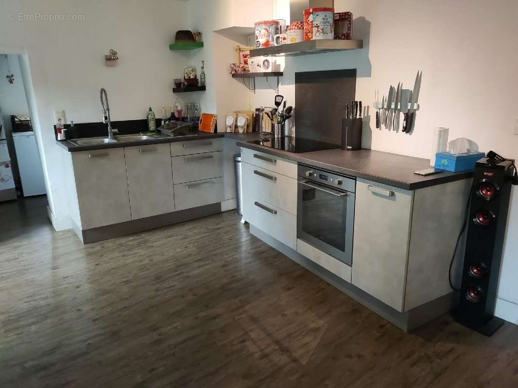 Maison à SAINT-QUENTIN-SUR-ISERE