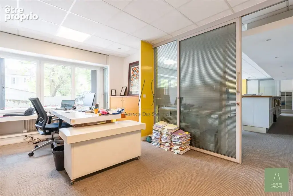 Commerce 160 m² à vendre à Croissy-Sur-Seine (78290) - photo 10