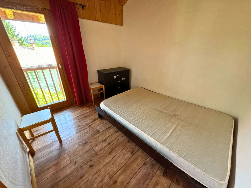 Maison à SAINT-JEAN-DE-BELLEVILLE