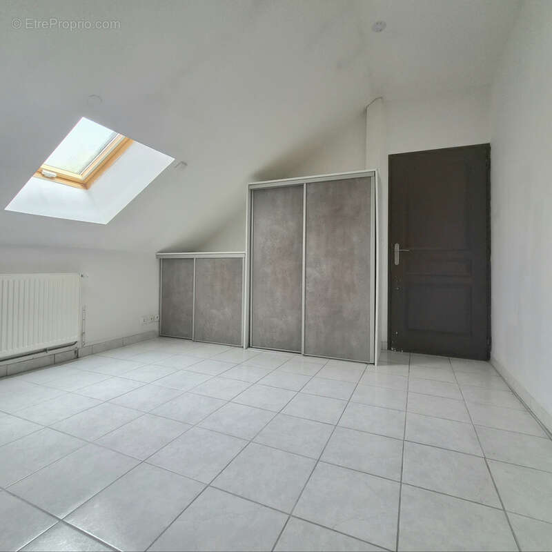 Maison à PONTOISE