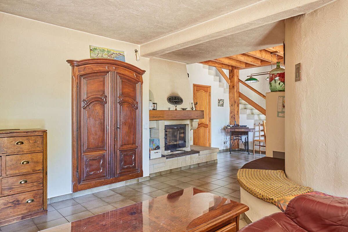 Maison à CHARLEVAL