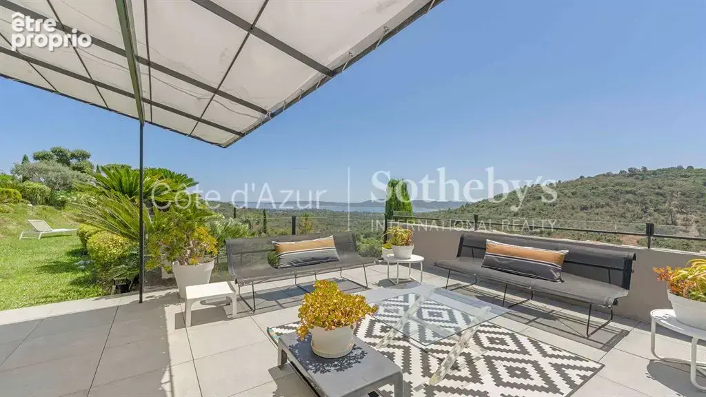 Propriété avec piscine et vue mer à Grimaud, proche de Saint-Tropez - photo 3