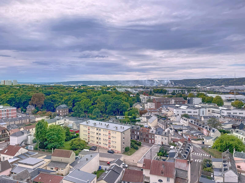 Appartement à LE PETIT-QUEVILLY