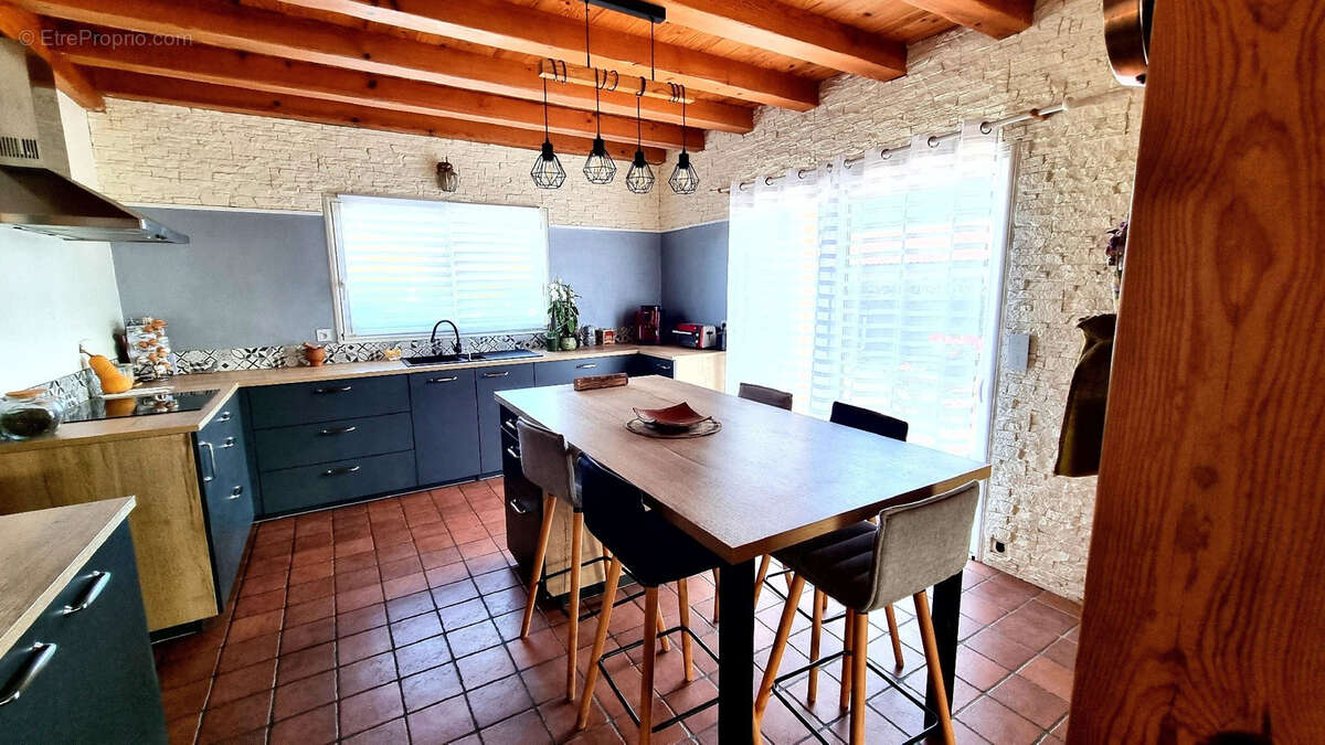 Maison à LIT-ET-MIXE