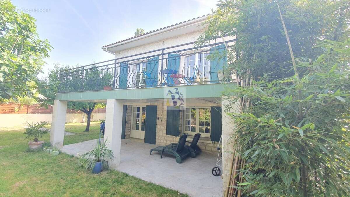 Maison à ANGOULEME