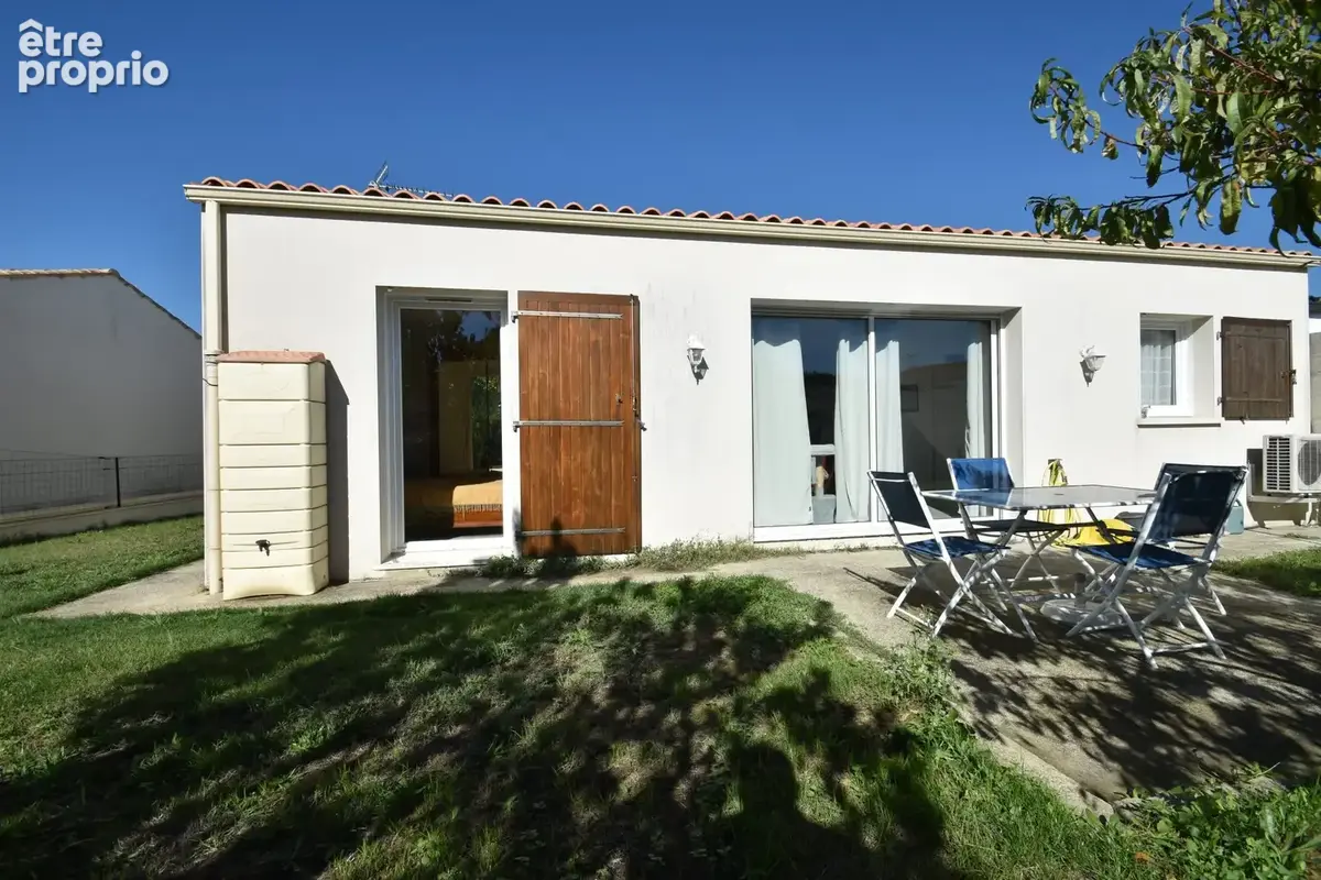 Maison 3 pièces 78 m² à vendre à Tonnay-Charente (17430) - photo 1