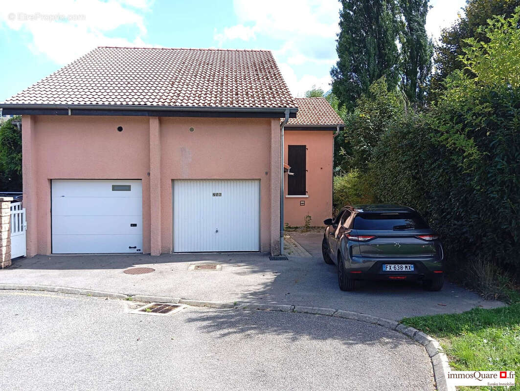 Maison à FERNEY-VOLTAIRE