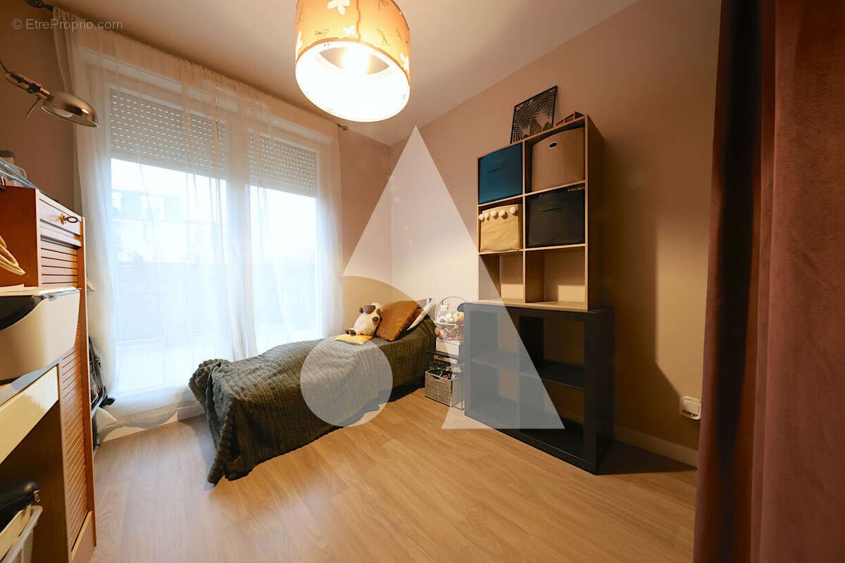 Appartement à CORBEIL-ESSONNES