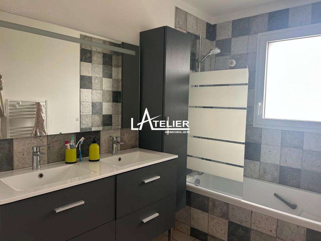 Maison à VIGNEUX-DE-BRETAGNE