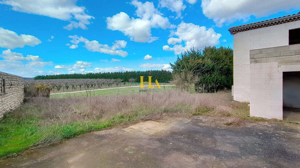 Maison à CHATEAUNEUF-SUR-ISERE