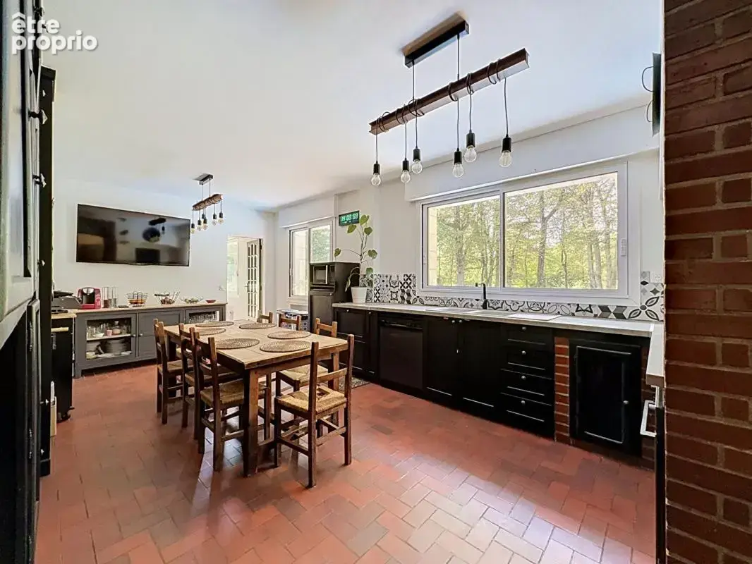 Propriete familliale - 205m² - 5 chambres - sous sol total - 5602m² de jardin - 60140 bailleval - photo 10