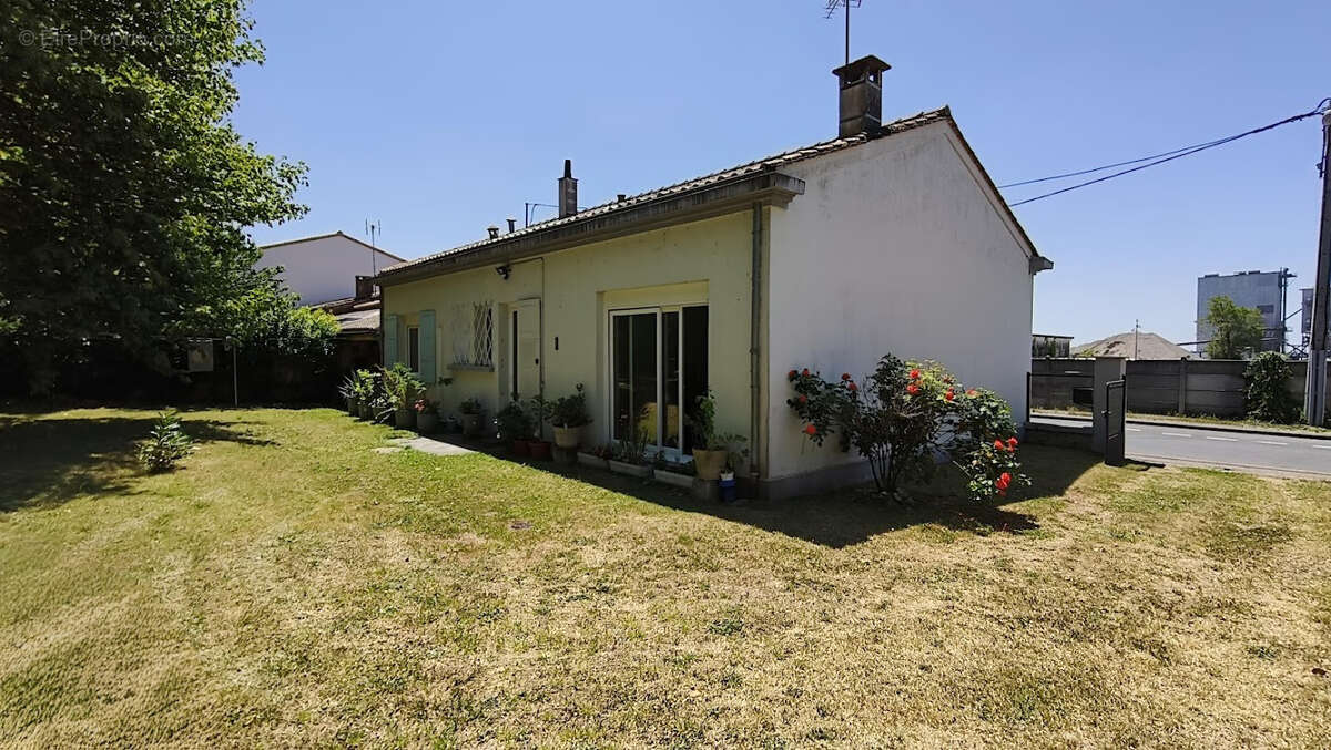 Maison à BLAYE