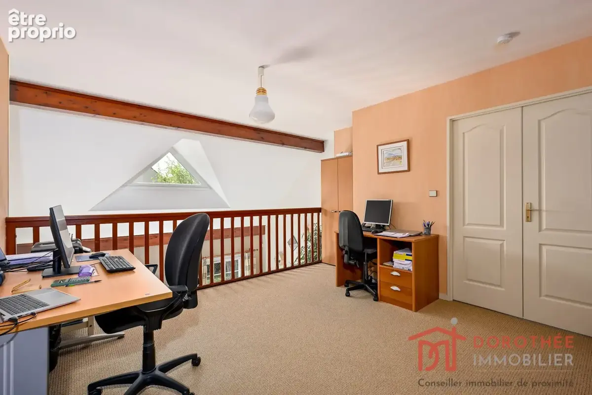 Maison 7 pièces 169 m² à vendre à Marolles-En-Brie (94440) - photo 8