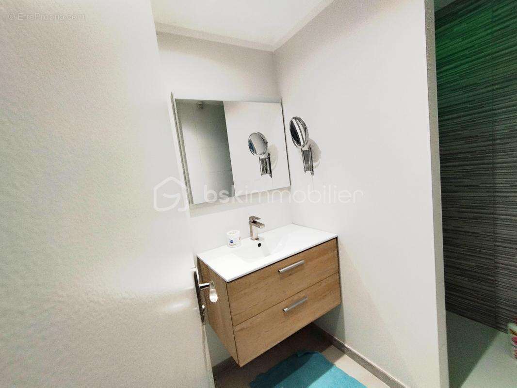 Appartement à PEZENAS