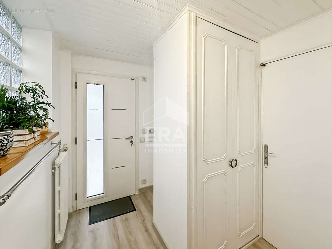 Maison à SAINT-FARGEAU-PONTHIERRY