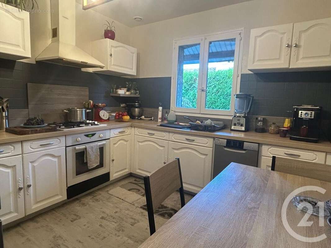 Photo 8 - Maison à HODENC-L&#039;EVEQUE