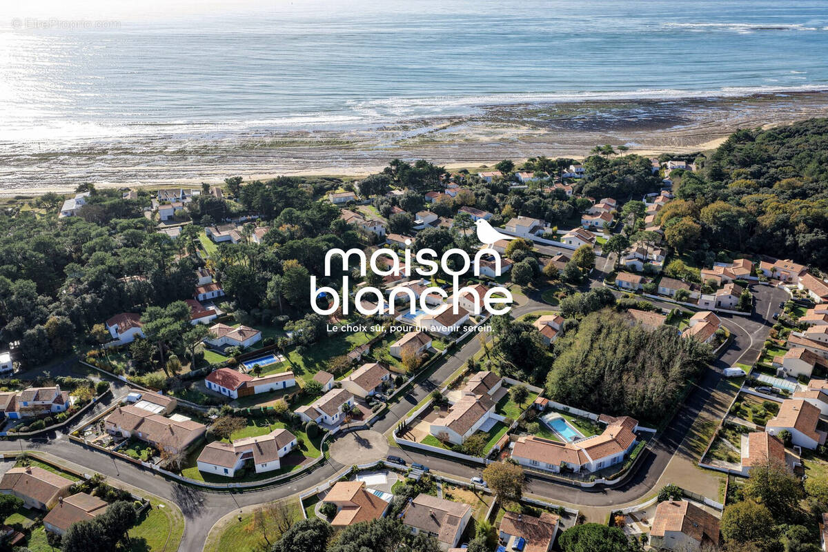 Maison à SAINT-VINCENT-SUR-JARD