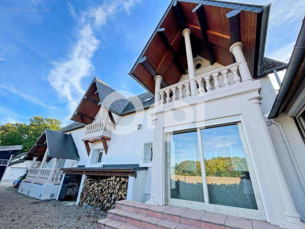 Maison à EMALLEVILLE