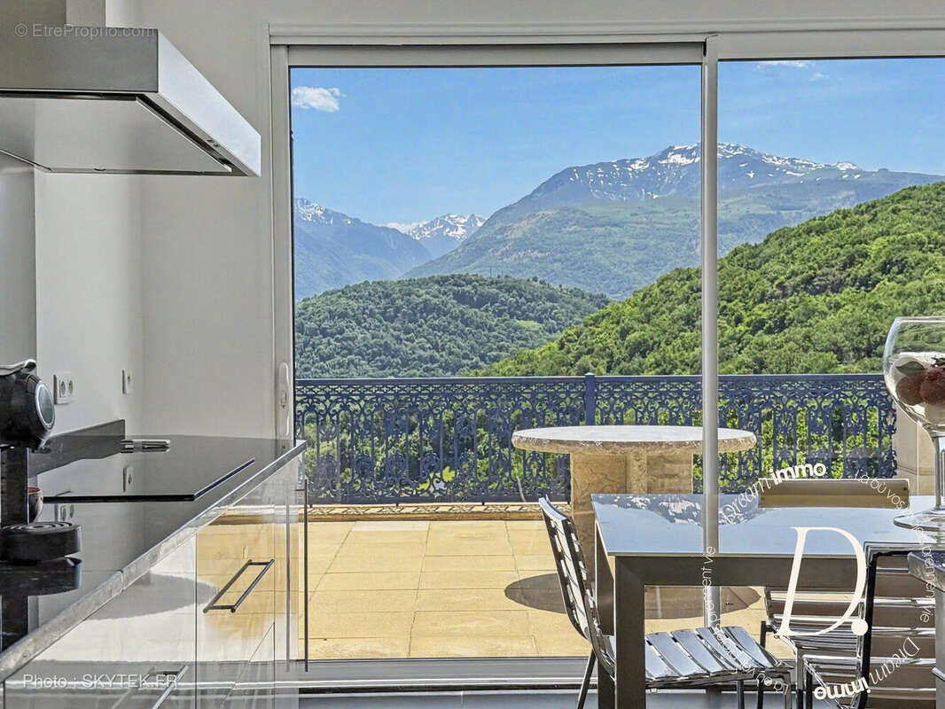 Maison 222 m² à Argeles-Gazost  - photo 4