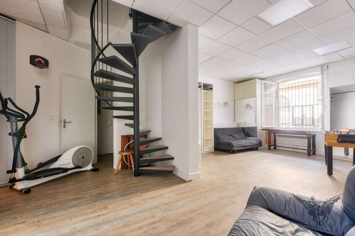 Appartement à PARIS-6E