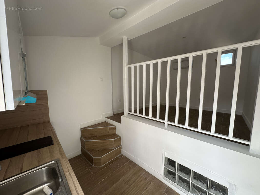 Appartement à MARSEILLE-2E