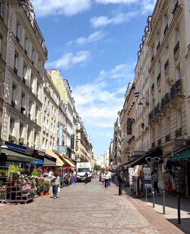 Appartement à PARIS-7E
