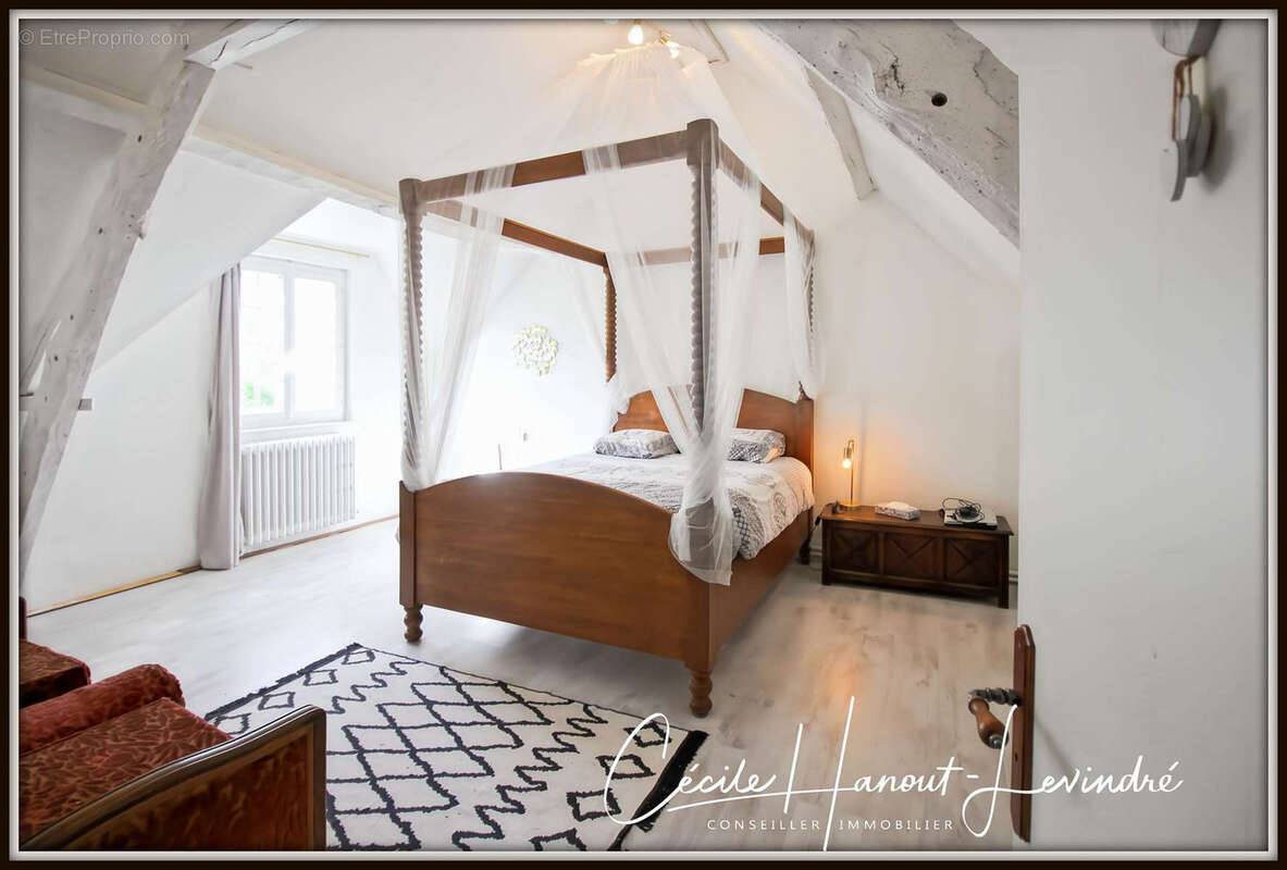 Maison à SAINT-AUBIN-DES-PREAUX