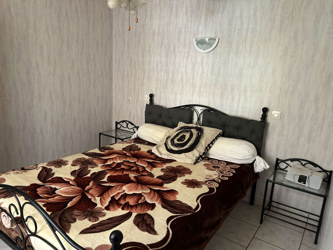 Maison à SAINT-JEAN-DE-LIVERSAY