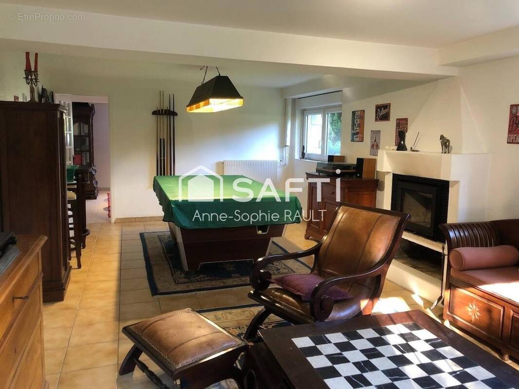 Photo 1 - Maison à SAINT-JULIEN