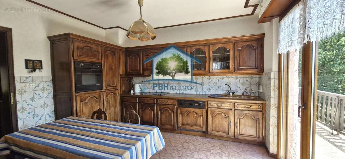 MEISENTHAL (57) - Maison 181m² sur un terrain de 14,94 ares - photo 4