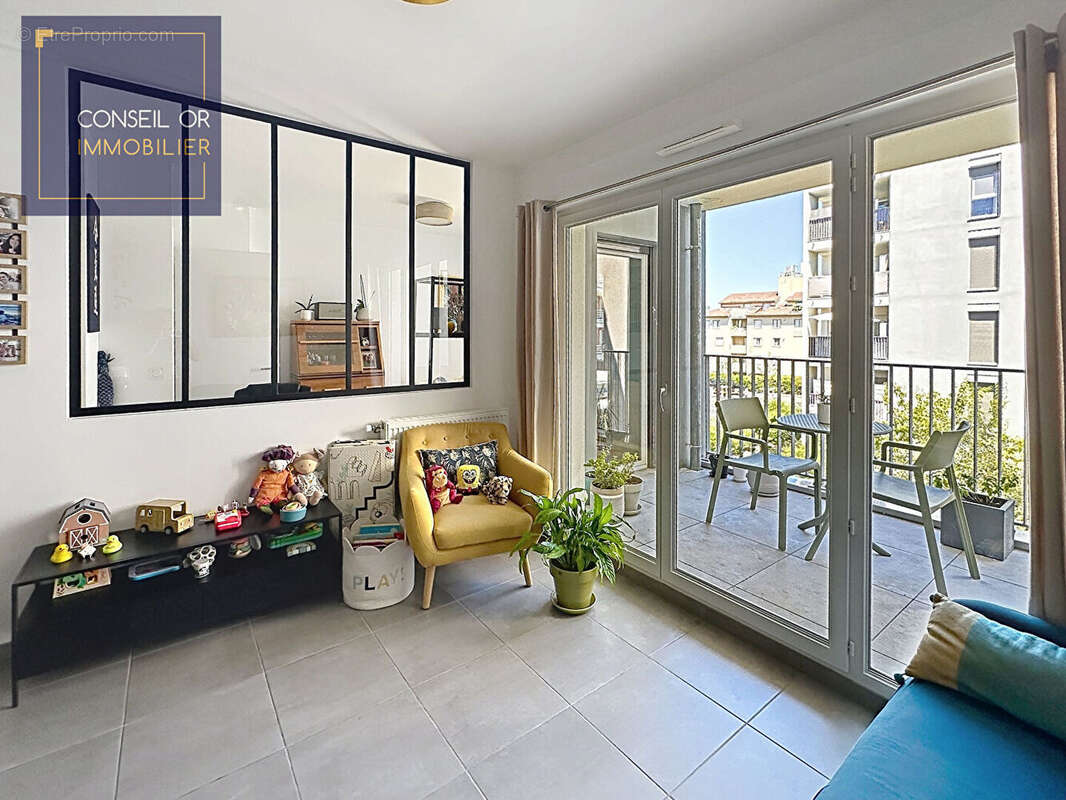 Appartement Oullins Pierre Benite 3 pièce(s) 62 m2 - photo 4