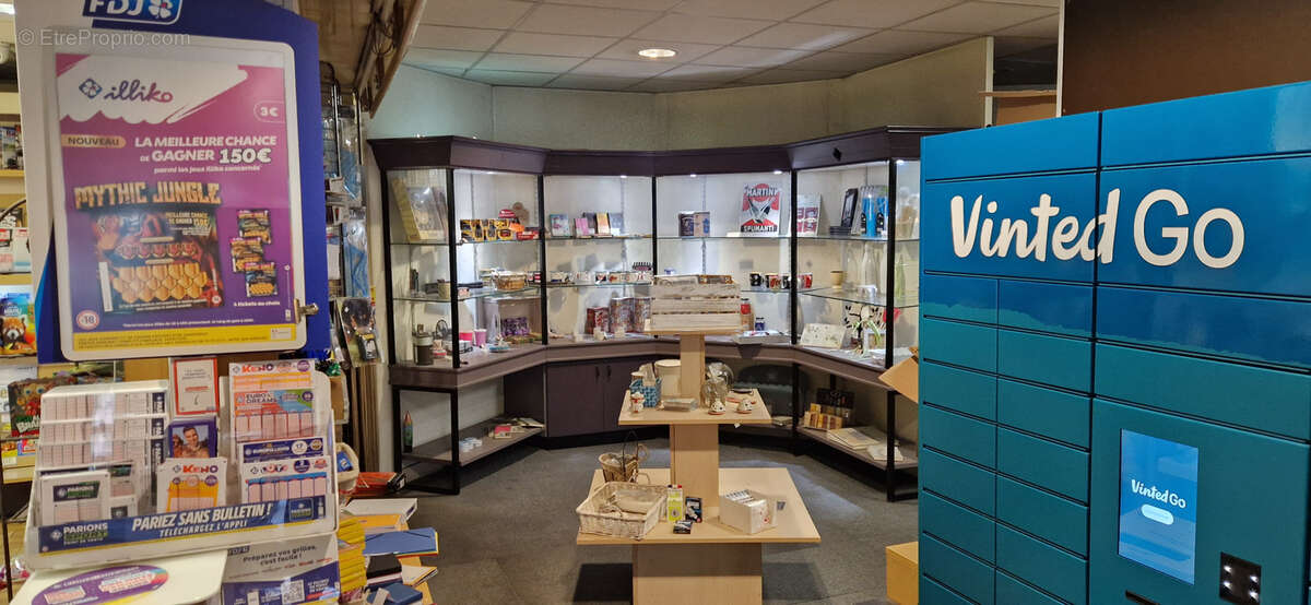 Commerce à COURPIERE