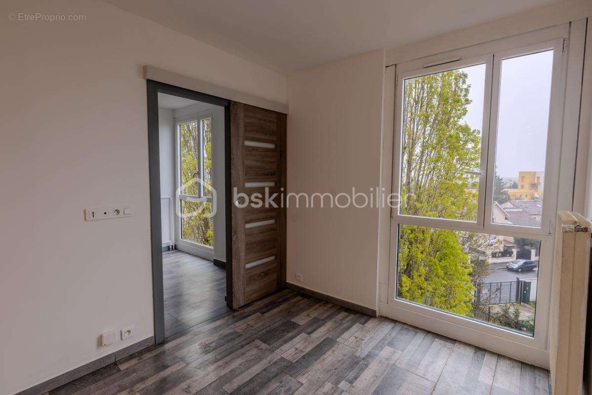 Appartement à PIERREFITTE-SUR-SEINE