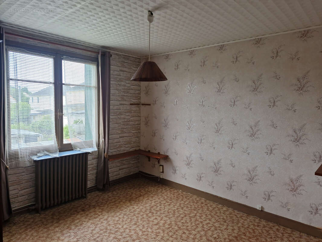 Maison à CHATELLERAULT
