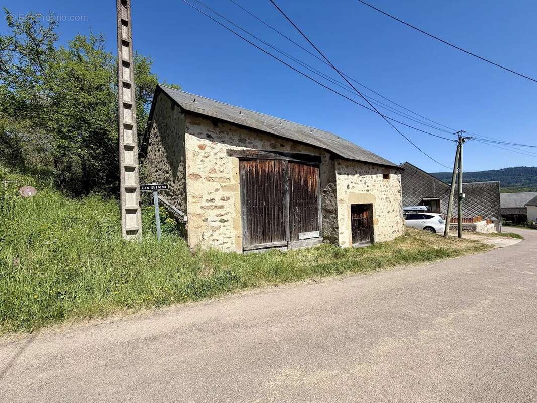 Maison authentique avec un grand terrain à vendre près d'Anost, Morvan - photo 19