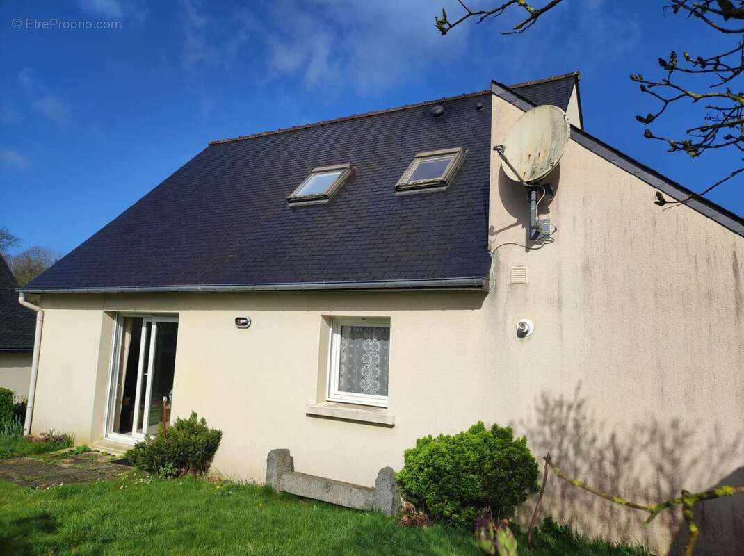 Maison à CHATELAUDREN
