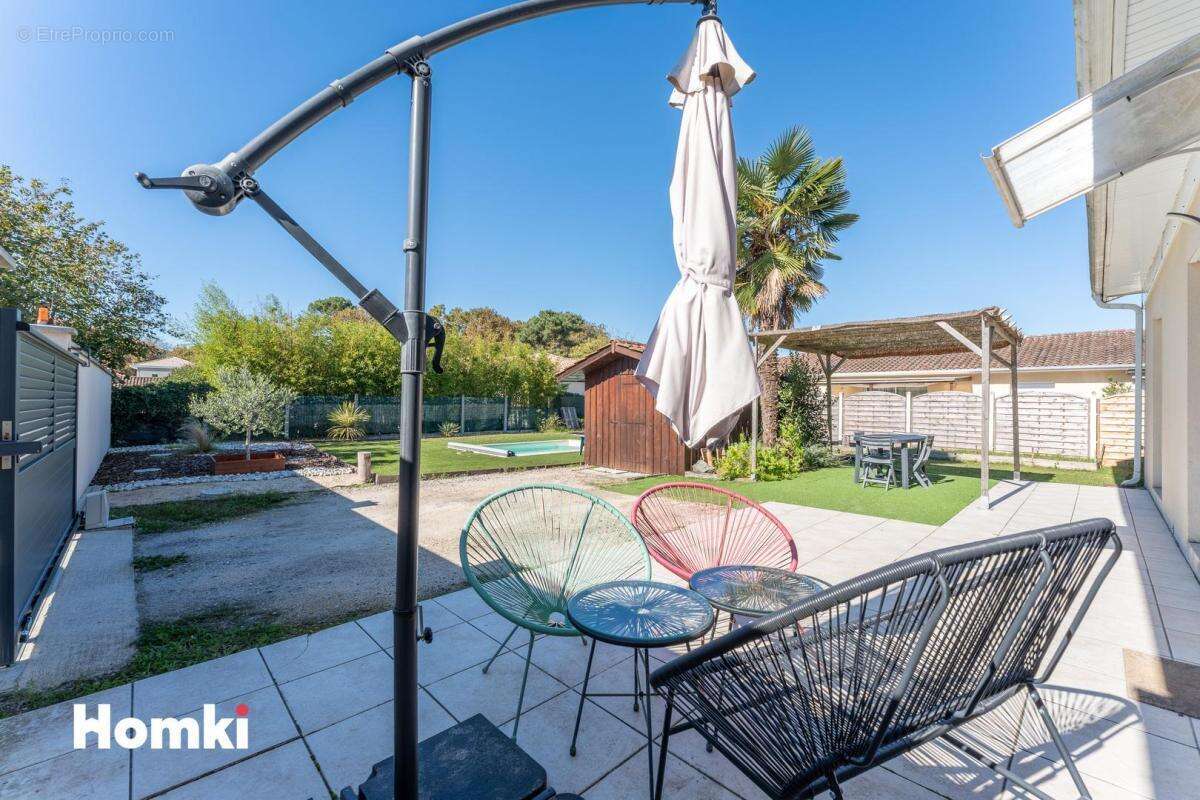 Appartement à SAINT-MEDARD-EN-JALLES