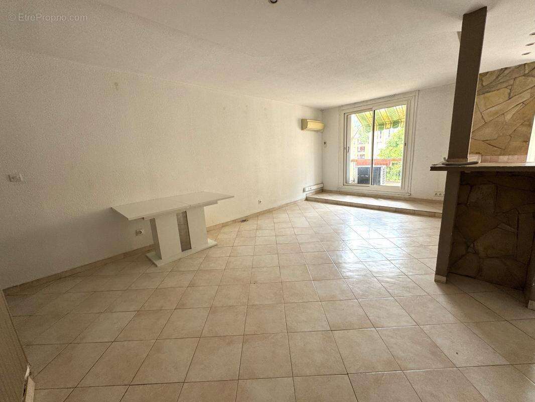 Appartement à DRAP