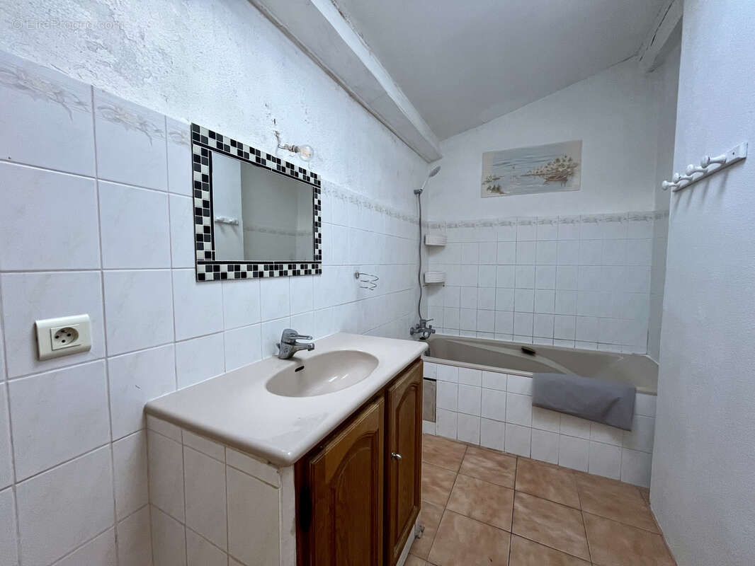 Appartement à LA FARLEDE