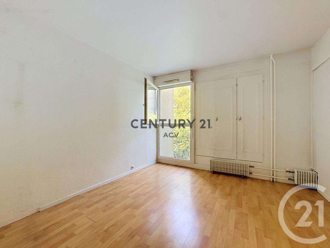 Appartement à MAISONS-ALFORT