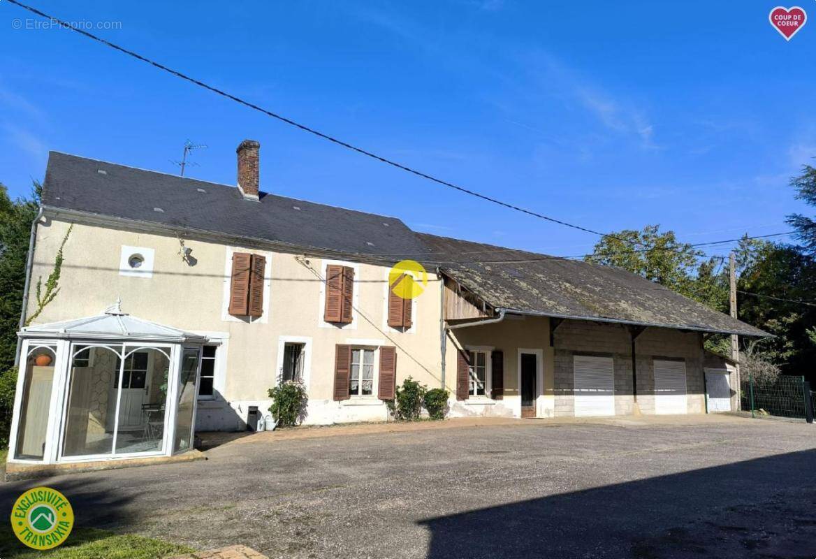 Maison à SAINT-MARTIN-D'AUXIGNY