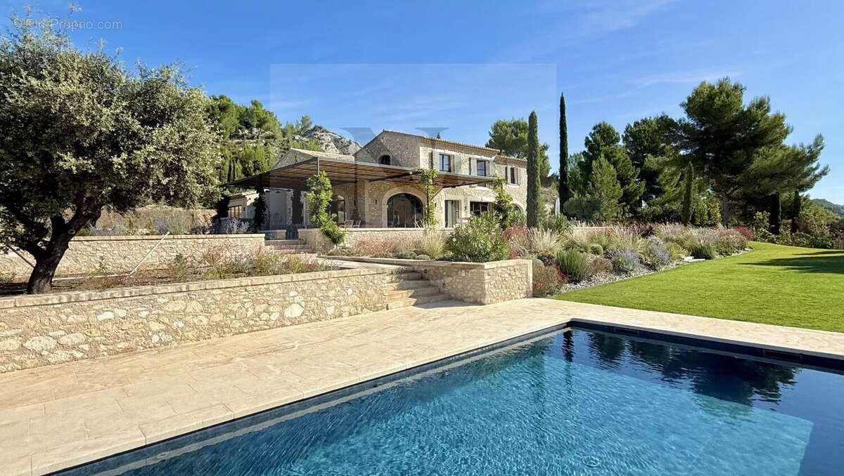 Maison à MAUSSANE-LES-ALPILLES