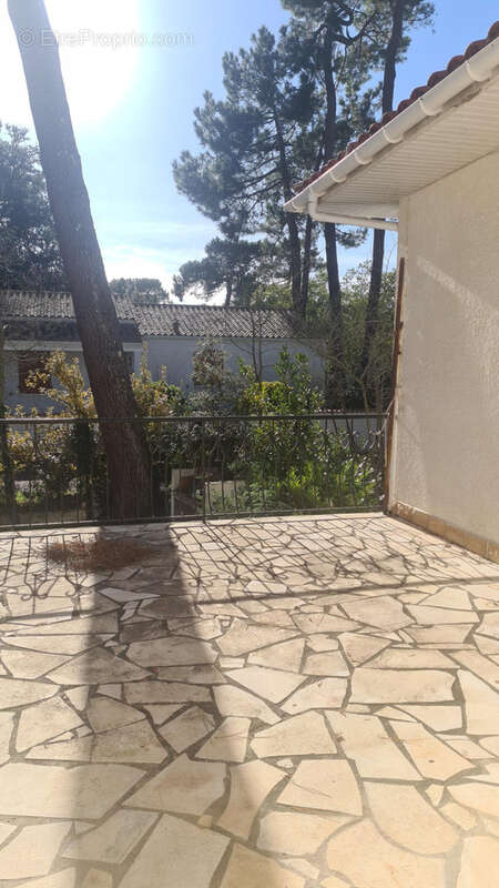 Maison à SAINT-GEORGES-DE-DIDONNE