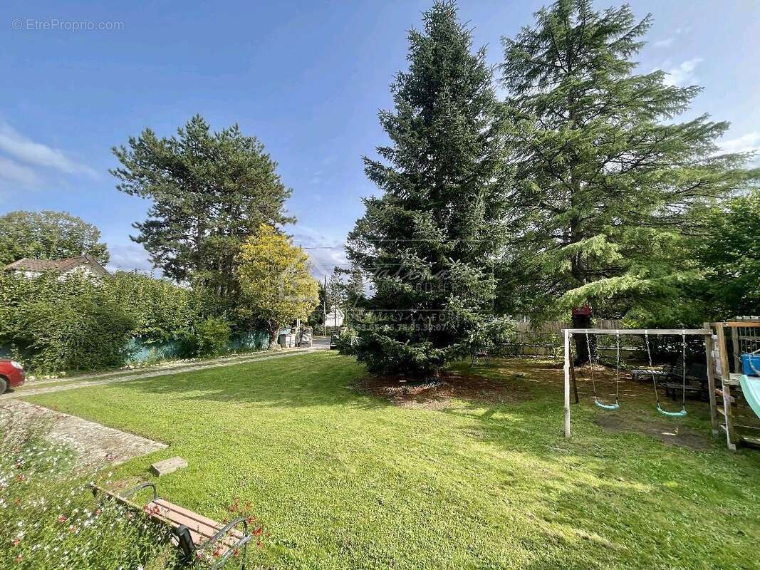 Maison à MILLY-LA-FORET