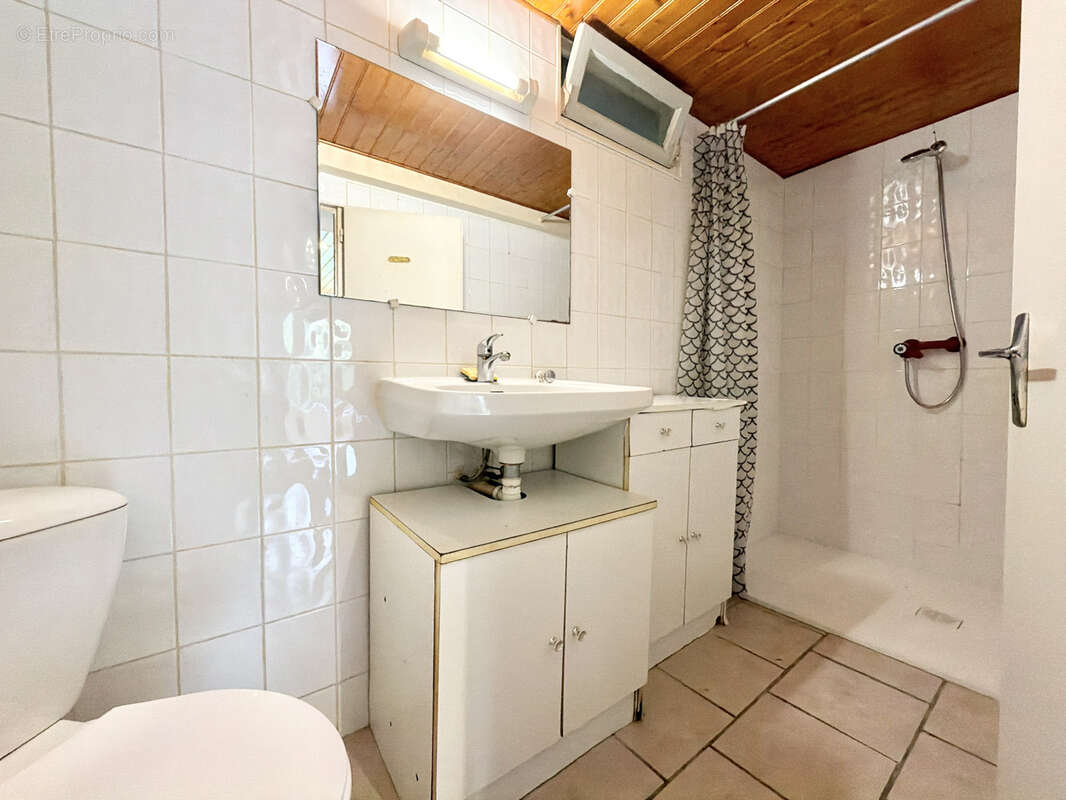 Maison avec appartement et jardin - photo 14