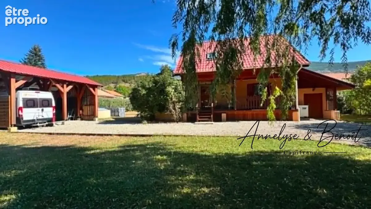 À vendre – Rare sur le secteur – Chalet à La Faurie (05) - photo 2