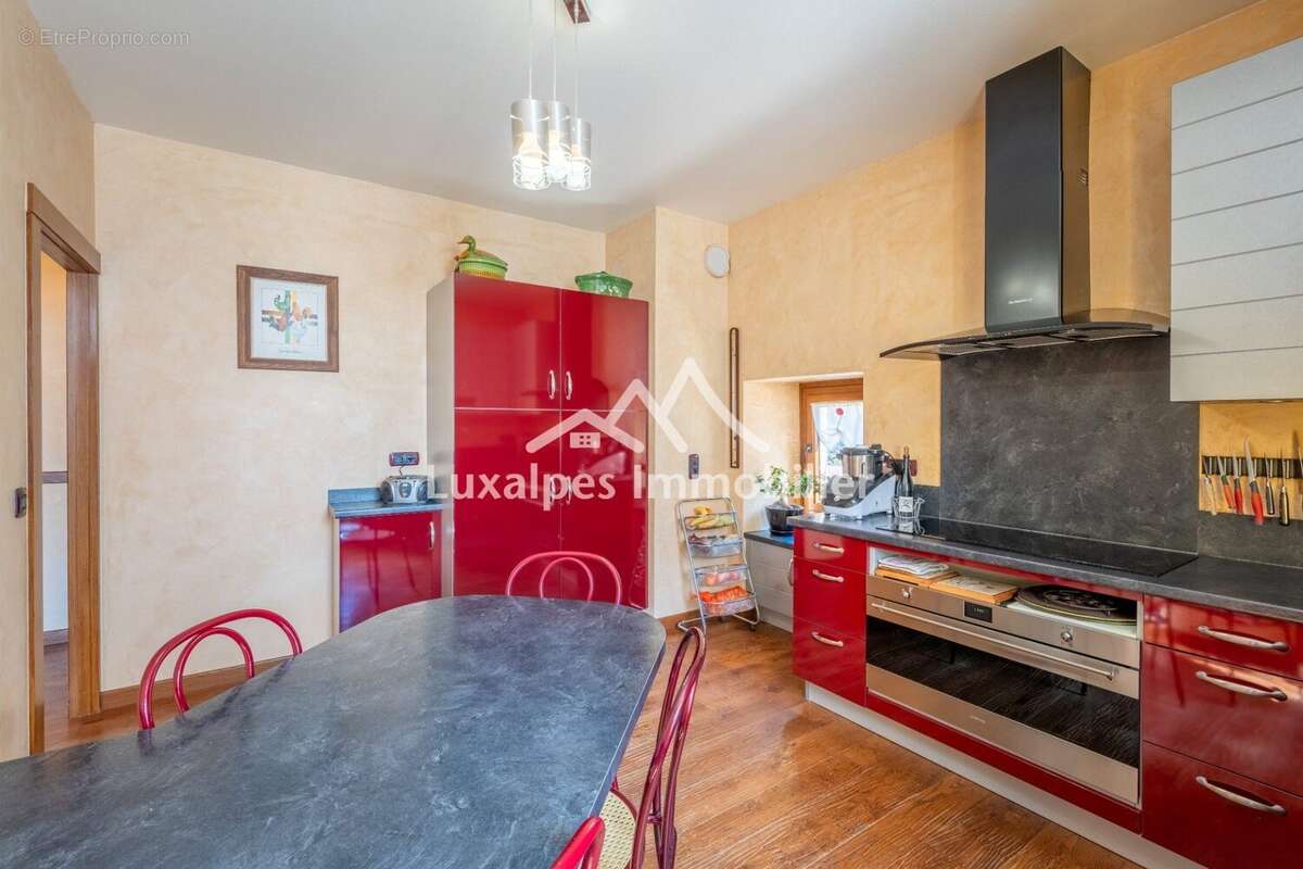 Appartement à BONNEVILLE