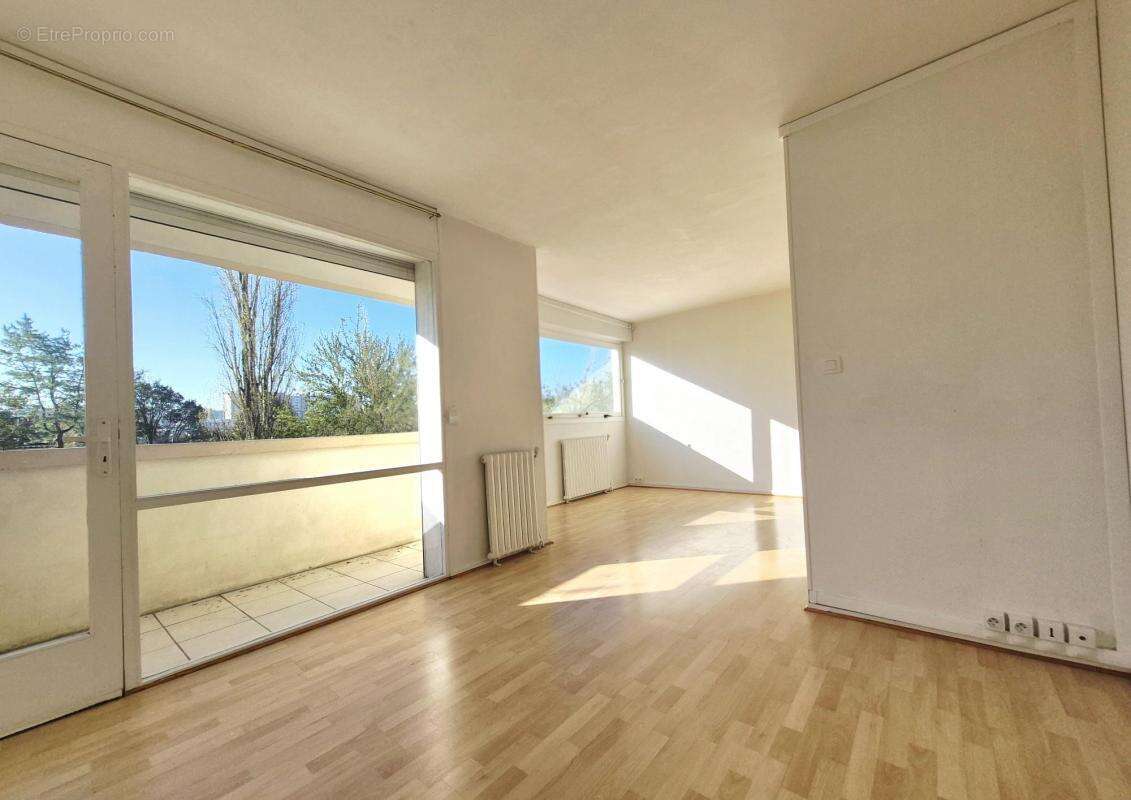 Appartement à LE BOUSCAT