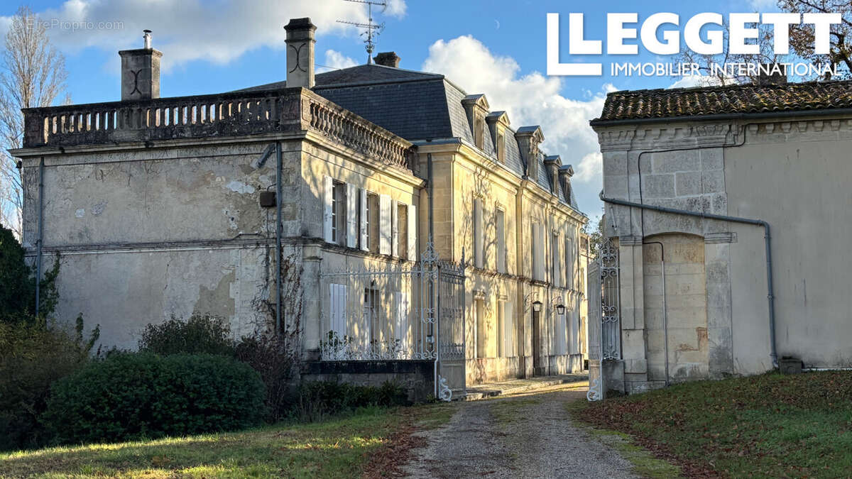 Maison à COGNAC